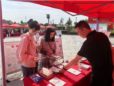 襄州区自然资源和规划局开展“5·12防灾减灾日”宣传活动