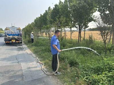 伙牌镇：绿化养护“三驾马车”齐驱 精绘生态宜居新画卷