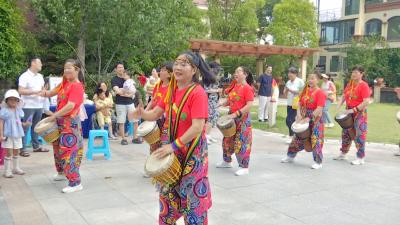 文明集市“粽”动员 便民服务零距离