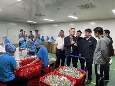 善用“五老”传帮带  拓宽产业育人路