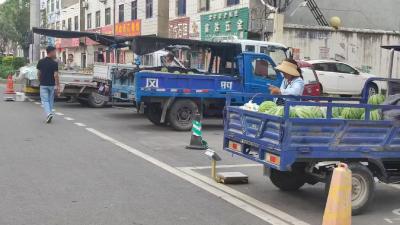 伙牌镇：温情管理  让“烟火气”与“洁净美”相得益彰