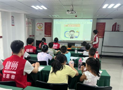 东升社区：“护苗·绿书签”活动护航青少年健康成长