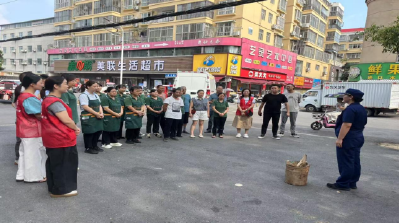 育红社区：多方联动 商户齐练消防“基本功”