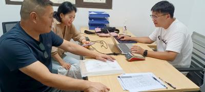 区住建局物业股：高温下的便民服务 阳光城·文澜府59户业主顺利缴纳维修资金