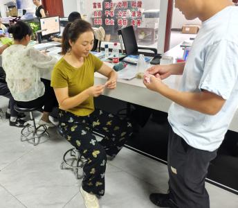 张家集镇多部门联动开展防溺水宣传活动
