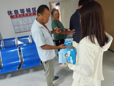 张家集镇：积极开展防范基孔肯雅热宣传活动