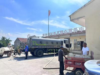  峪山镇：高温下的 “送水行动” 守护群众 “清凉底线” 