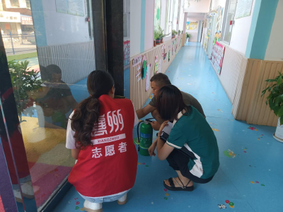 张湾街道人大：筑牢校园消防“安全网” 护航开学季