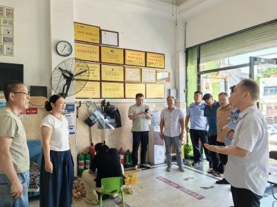 黄集镇人大：筑牢安全防线 护航健康成长