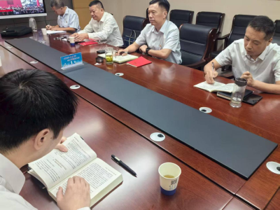 重温历史 缅怀先烈！襄州区行政审批局组织观看纪念中国人民抗日战争暨世界反法西斯战争胜利80周年大会