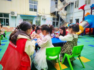 编织梦想 “饰”放光芒——潘台社区手工活动为儿童点亮创意时光