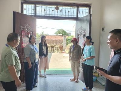 黄集镇：实地走访察实情  精准助学暖人心