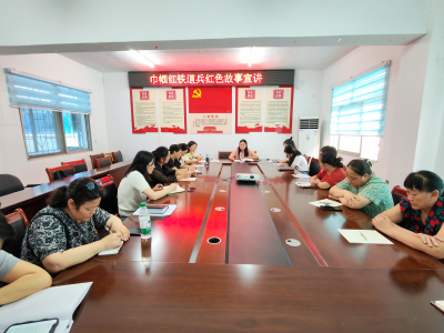 张湾街道妇联：听铁道兵故事 传承红色基因 凝聚巾帼奋进力量