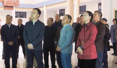 市“四大家”副厅级以上离退休老领导来襄州参观调研
