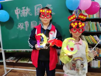 朱集镇举办“书香伴双节 童心向祖国”主题活动
