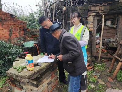 程河镇：禁种铲毒抓源头 走访宣传正当时