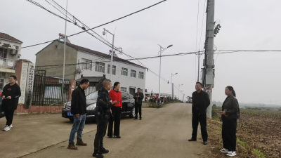 峪山镇：检查路网建设工作 力促交通提质增效