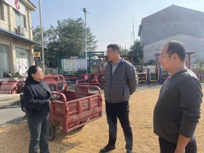 黄集镇：人大代表齐发力 秸秆禁烧显担当