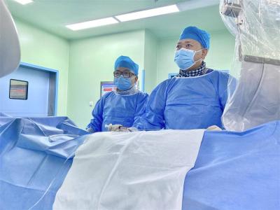 “血管炸弹”凶险来袭 襄阳六医院精准手术力挽狂澜