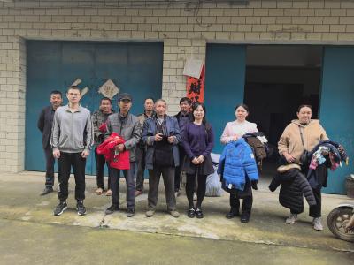 衣暖童心 结对同行 黄龙镇多部门联动助力困难儿童