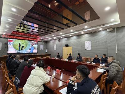 区人大督导:聚焦多元服务  实现“家门口”就业