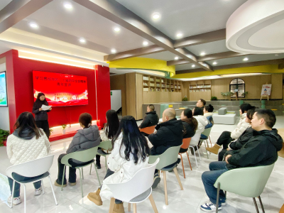 张湾街道团工委开展党的二十届四中全会精神青年宣讲活动