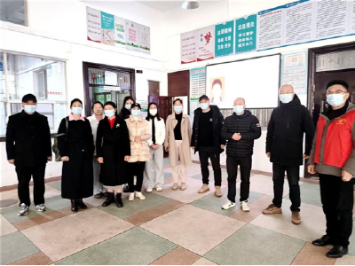透明食堂 健康同行——张湾中心学校举办食堂开放日活动