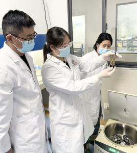 襄州区中医医院首例采用自体PRP凝胶技术治疗糖尿病足患者