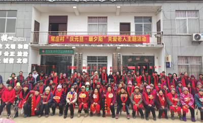 程河镇：红围巾+饺子宴 暖了老人心窝窝 