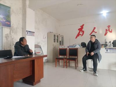 人大代表一线履职 深耕细作解民忧