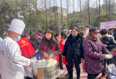 “每月益天·下楼见面”中铁邻里日年货节来啦