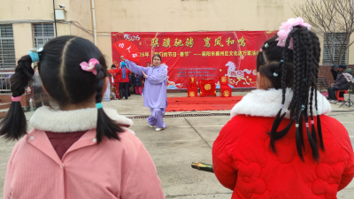 龙王镇：马年踏福来 惠民迎新春