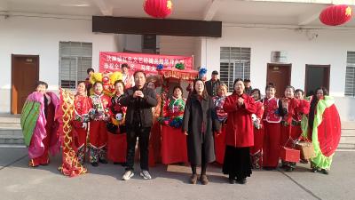 民俗闹新春 欢乐进万家——伙牌镇红色文艺轻骑兵新春民俗展演拜大年