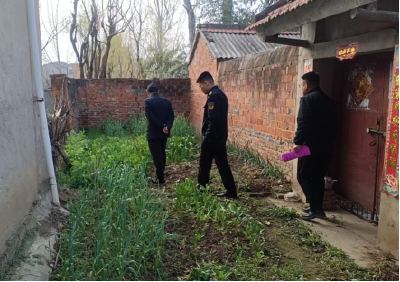 拉网排查无死角 无人机助力铲毒源