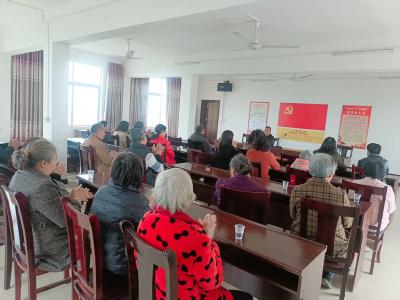 银发逐梦润乡土 文兴乡村启新篇