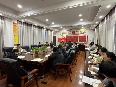 凝聚青春力量 勇担基层使命——朱集镇召开年轻干部座谈会