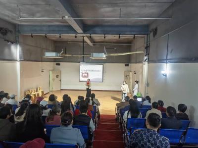 医育结合护幼苗 健康宣教伴成长 