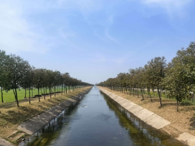 抢抓水源充沛时机  做好库塘蓄水工作