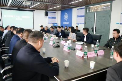 汇聚楚商力量 共促家乡发展