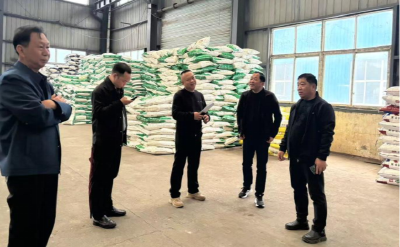 襄州供销系统筑牢春耕“压舱石”：2万吨淡季储备对冲涨价潮，成本价直供让利于农