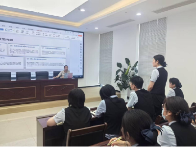 以学为先提能力 互动交流优服务