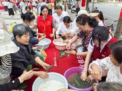 锦悦巷社区：益企端午情  粽香暖邻心