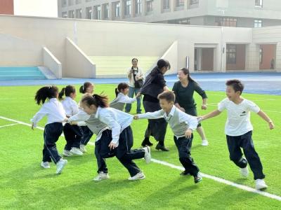 黄冈市实验小学新校区举办趣味运动会