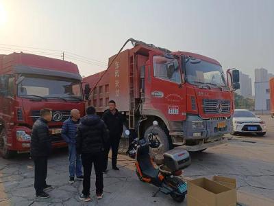 黄州区为365名货车司机送上精准帮扶与暖心关怀