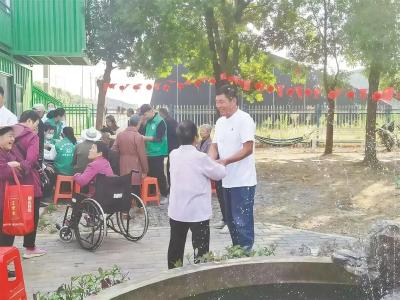 土地不会忘记这份深沉的爱