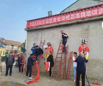 踩出来的非遗文化——高跷