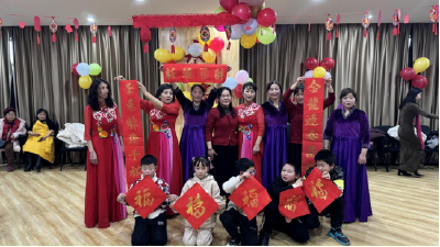 展成果 迎新年，老年课堂汇报演出超有“范儿”！