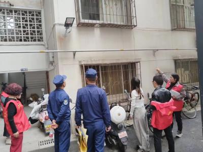 枚宁关社区打响飞线充电安全隐患排查整治攻坚战