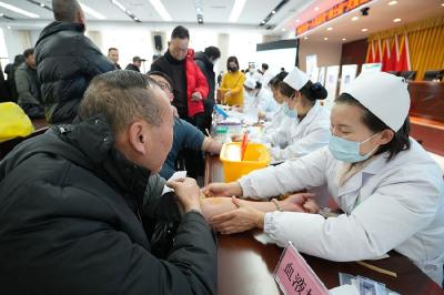 交运集团来了一支博士医疗队