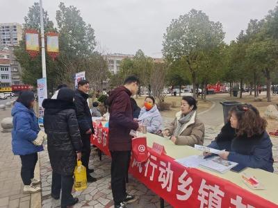 “春风”拂毛陈，送岗到身旁：“赶集式”招聘开启就业新篇